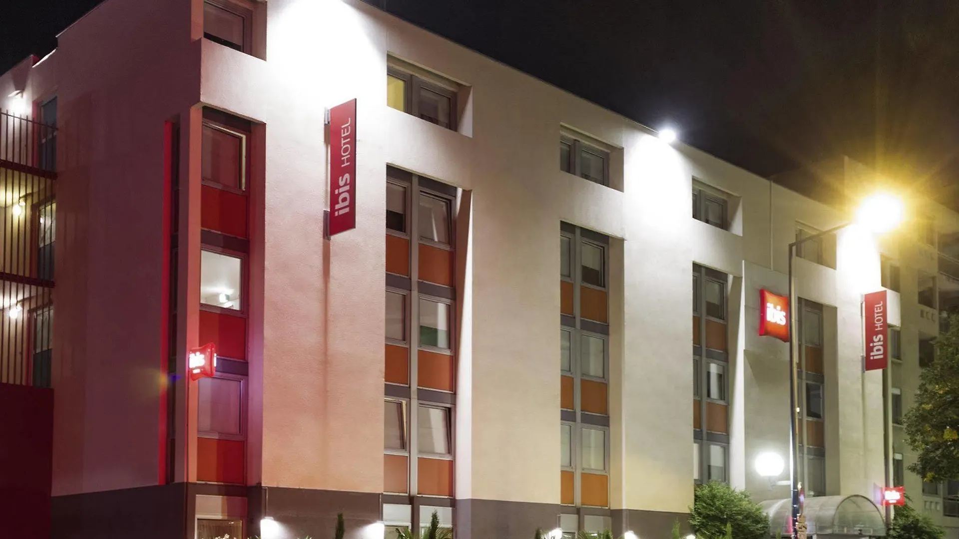 *** Ξενοδοχείο Ibis Lyon Gerland Merieux Γαλλία